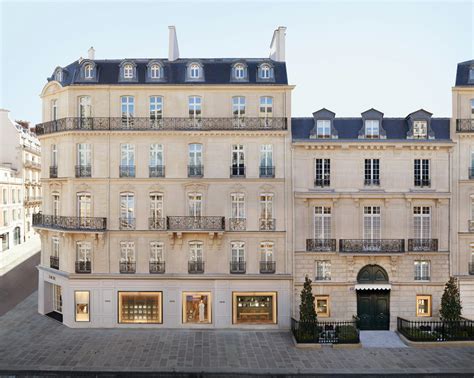 dior boutique montaigne